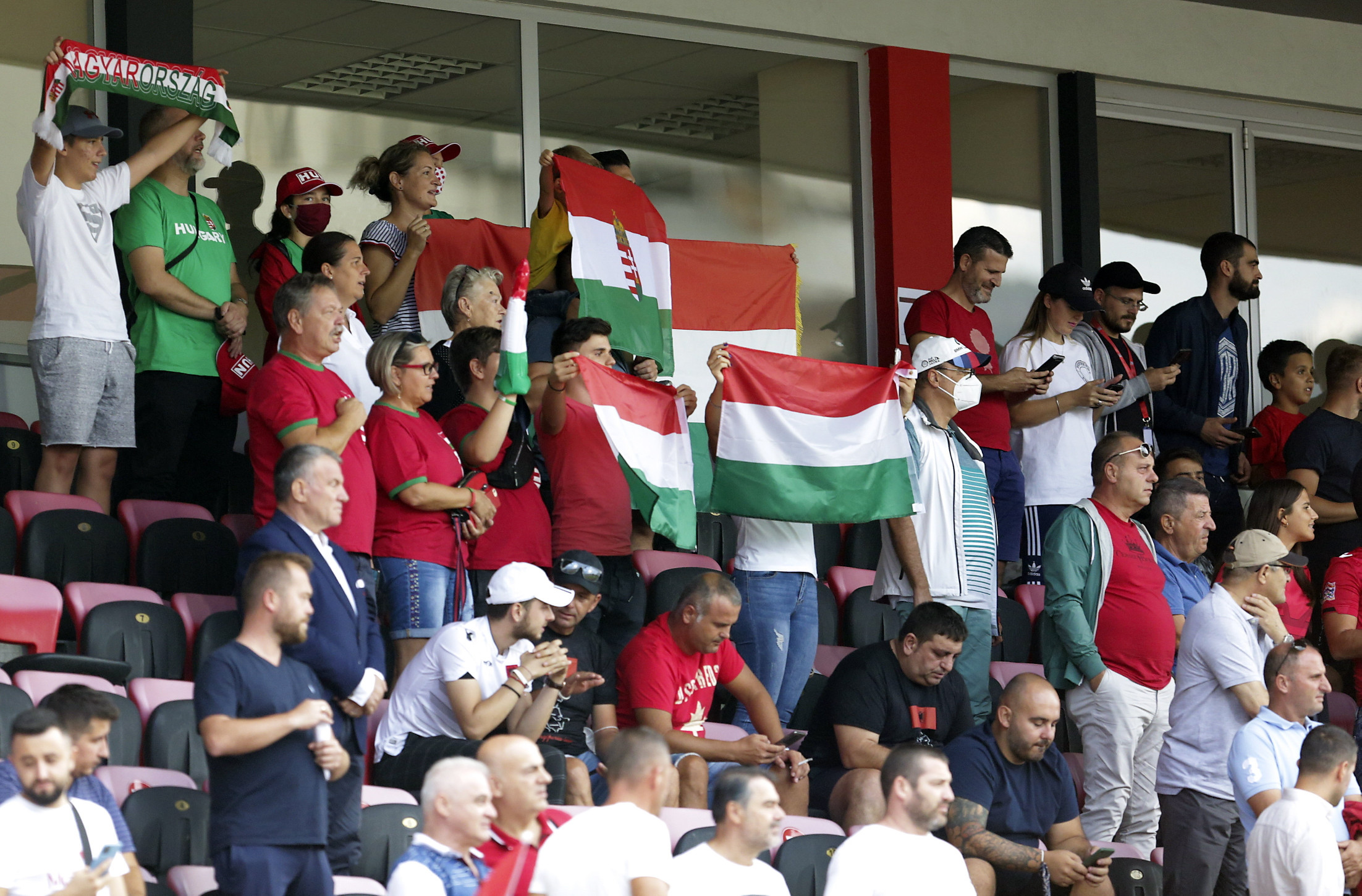 Lőw Zsolt: ne temessük a magyar válogatottat!