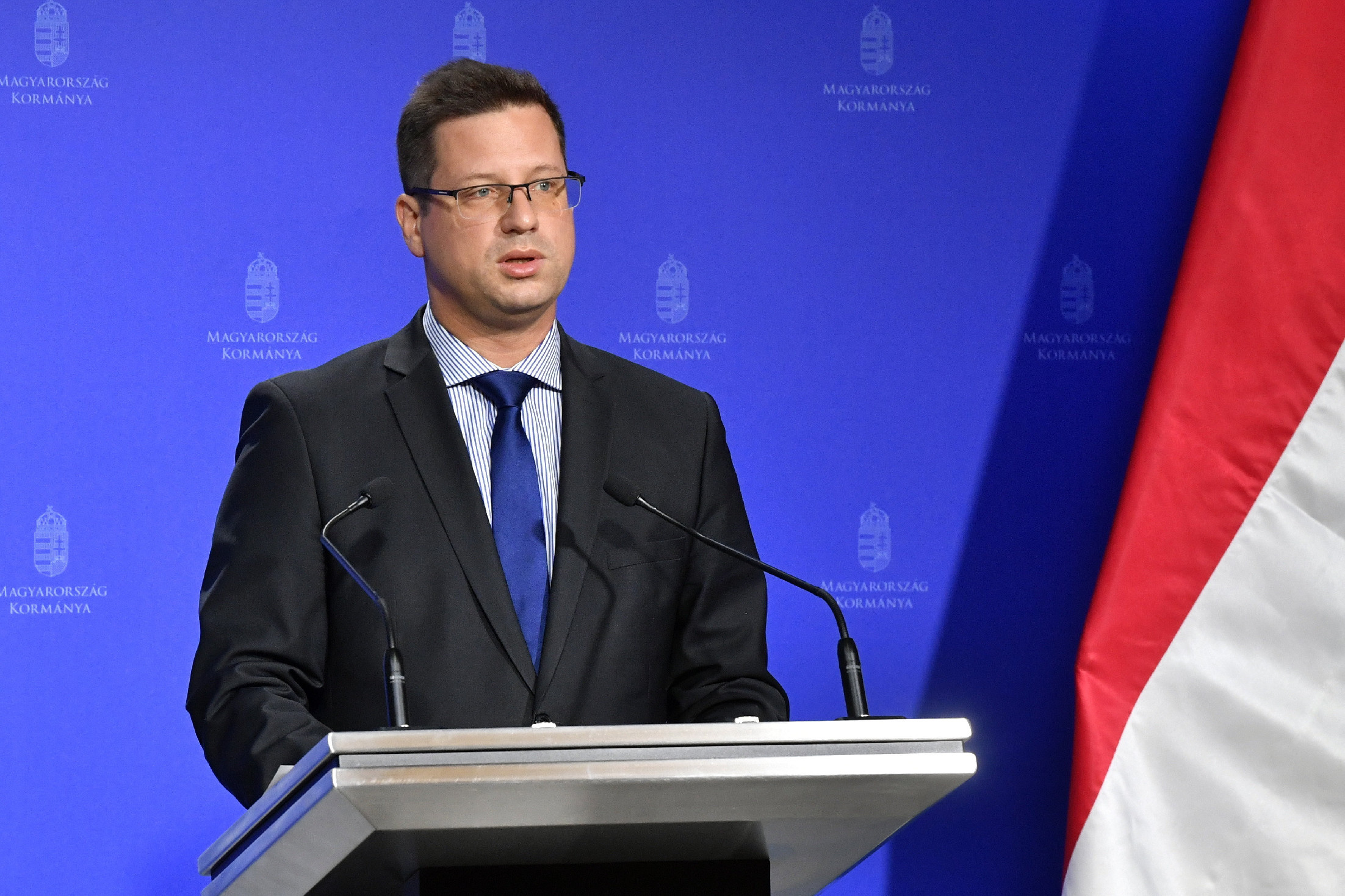 Gulyás Gergely nem tartja komoly munkának a miniszterelnök találkozóját az EB bizottsággal