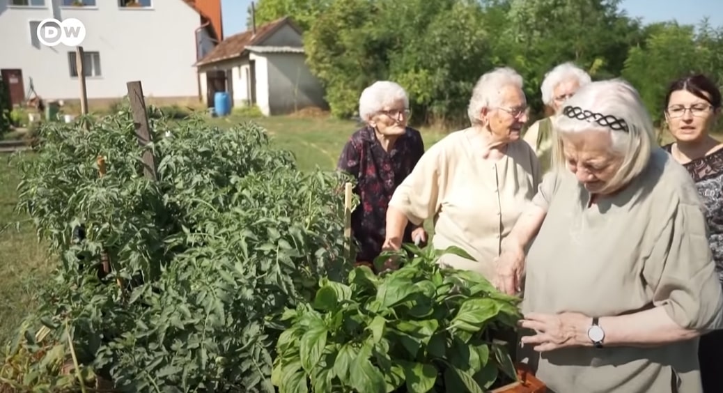 Riportot készített a Deutsche Welle a magyar faluról, ahol az öregekre építik a jövőt