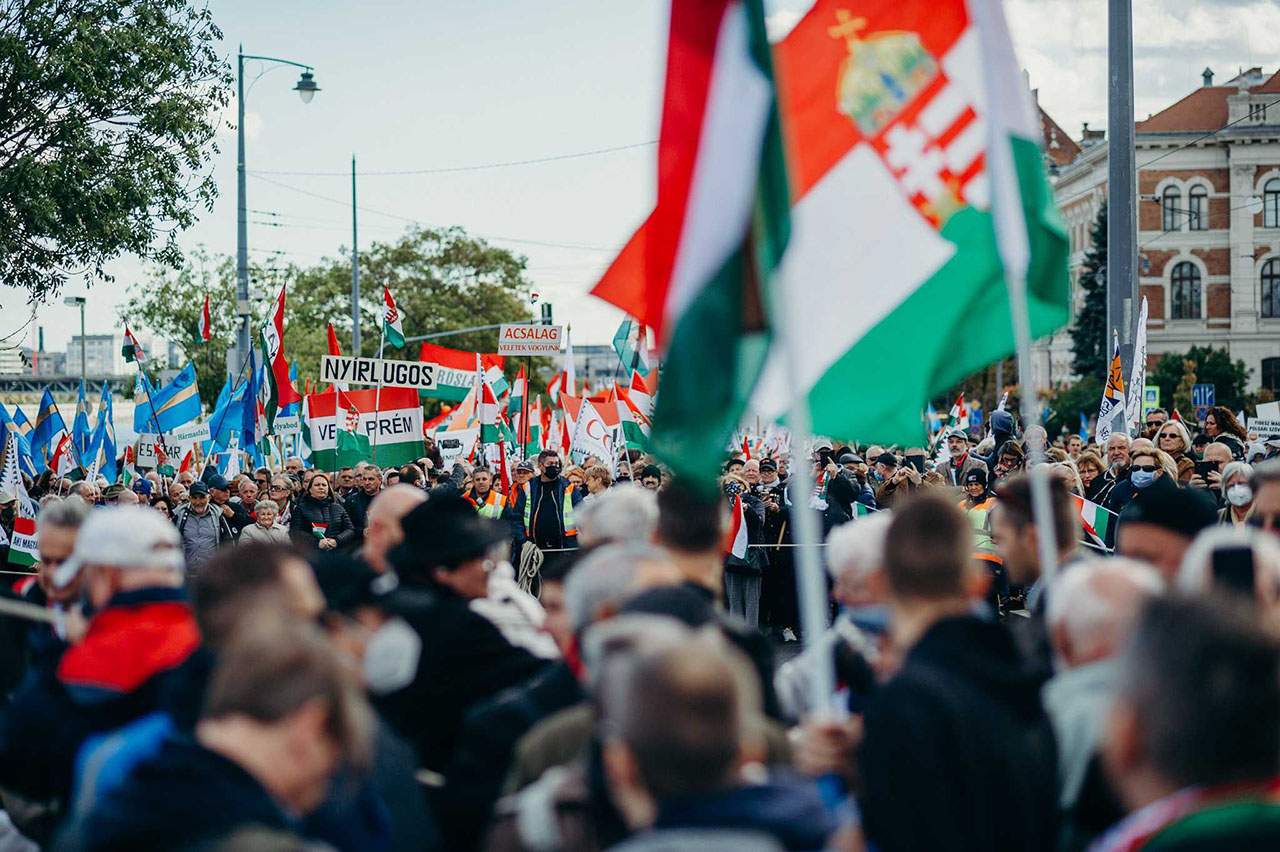 Orbán Viktor elutazik október 23-án