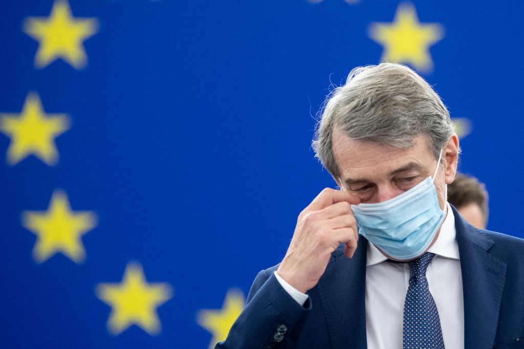Az Európai Parlament megindította a pert az Európai Bizottság ellen