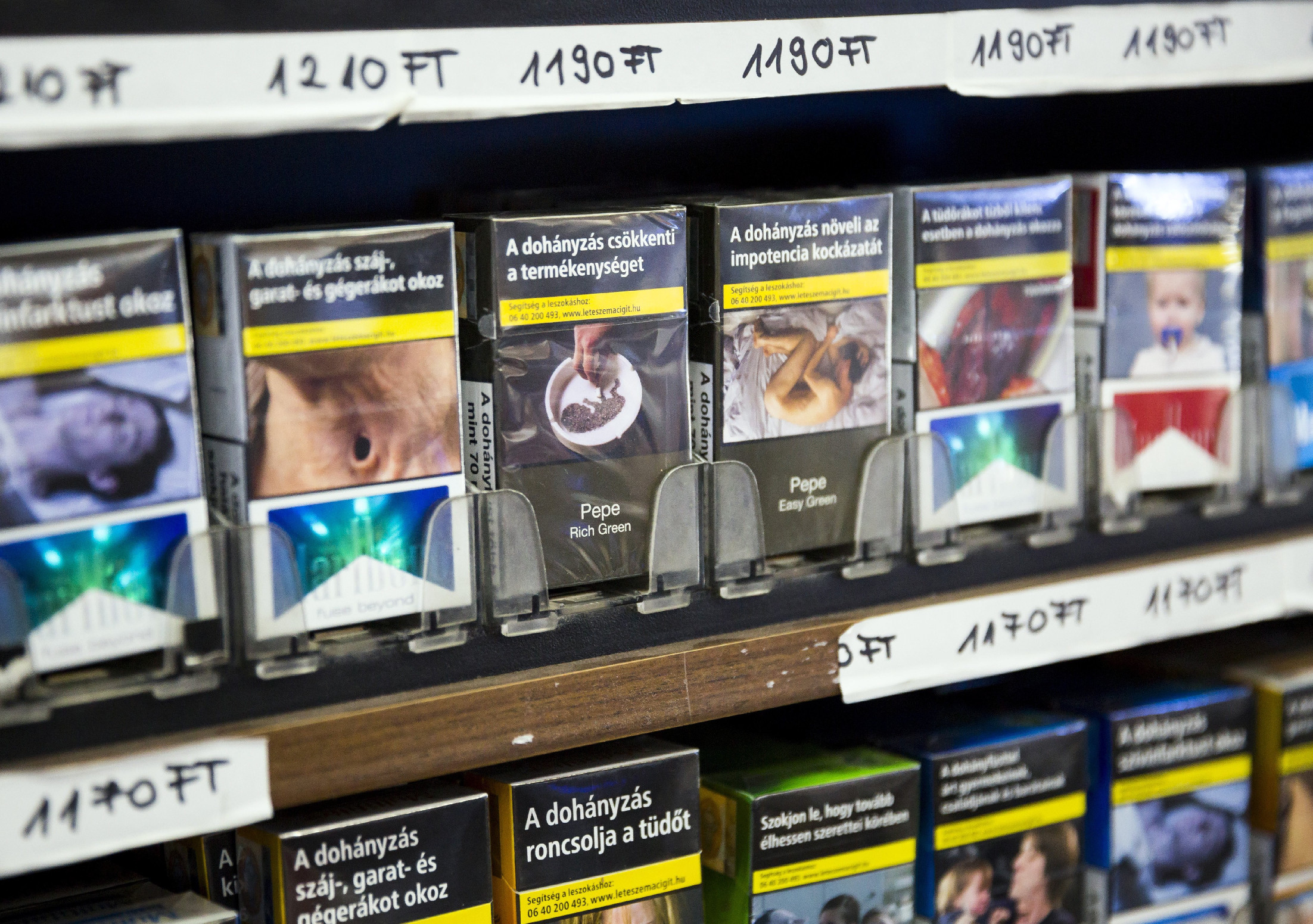 Új-Zélandon betiltják a dohányzást