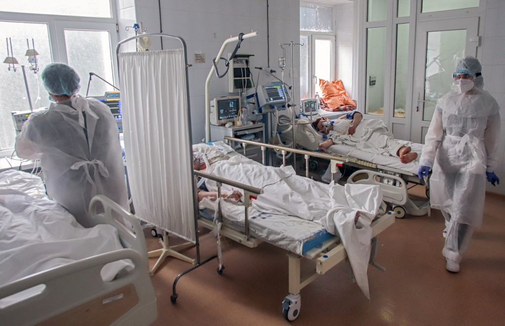Becslés: 5 millió 38 ezer halottat követelt eddig a koronavírus-járvány a Földön