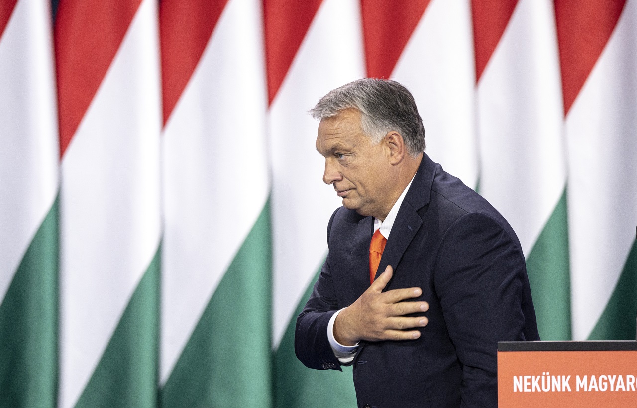 Senki sem mert elindulni Orbán Viktorral szemben