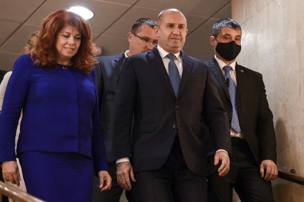 Ismét Rumen Radev korrupcióellenes miniszter nyert Bulgáriában