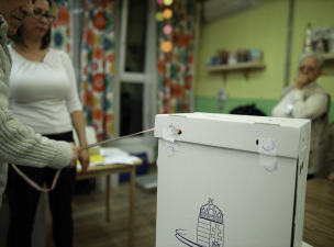 Megváltoztatná a kormány a választási törvényt az önkormányzati választásokig
