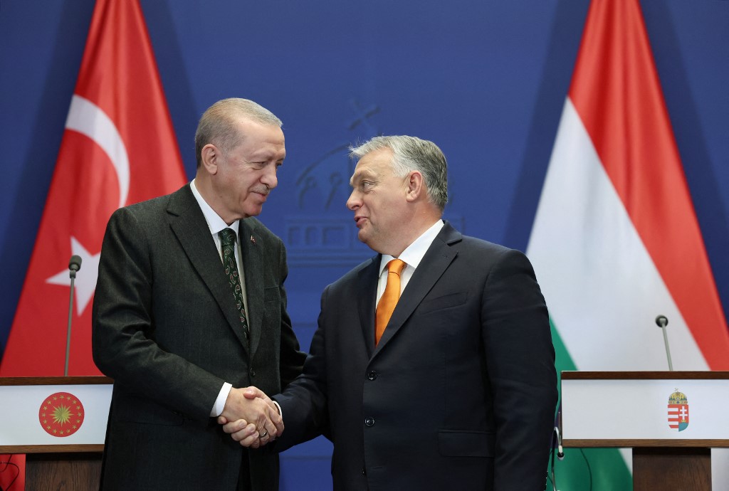 Erdoğan: kapcsolataink barátiak, mesze nyúló gyökerekkel