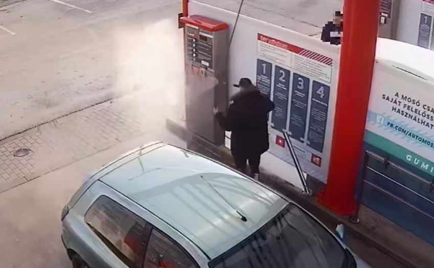 Lecsapott a vízsugaras rongáló, a takarítók gyöngye egy évet is kaphat