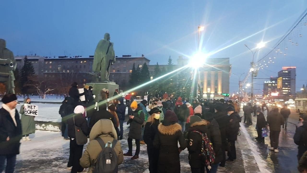 Több személyt letartóztattak az orosz hatóságok, mert tüntetésre buzdítottak