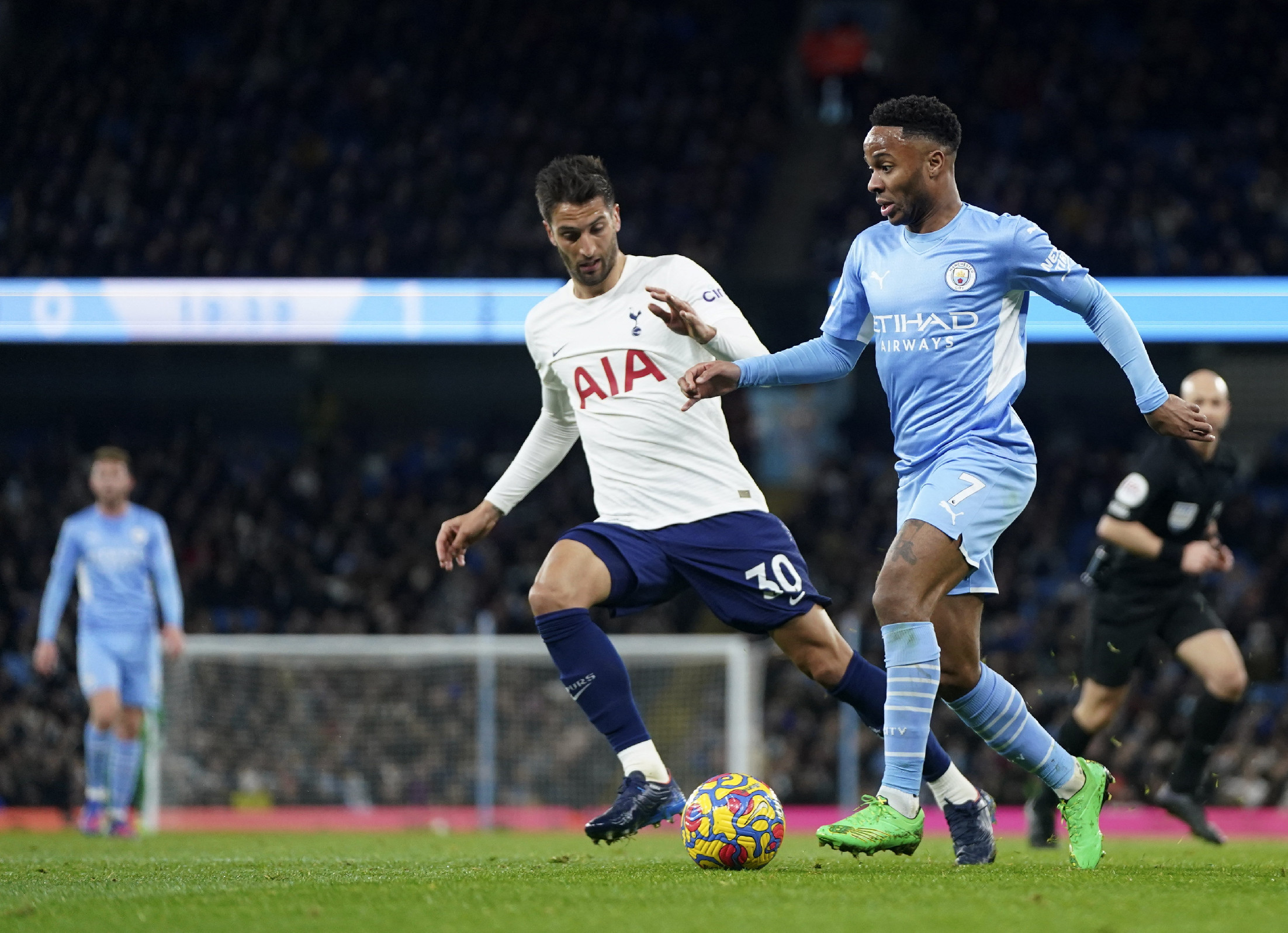 A Tottenham vezetőedzője igazságtalanak tartja az orosz játékosok kizárását 