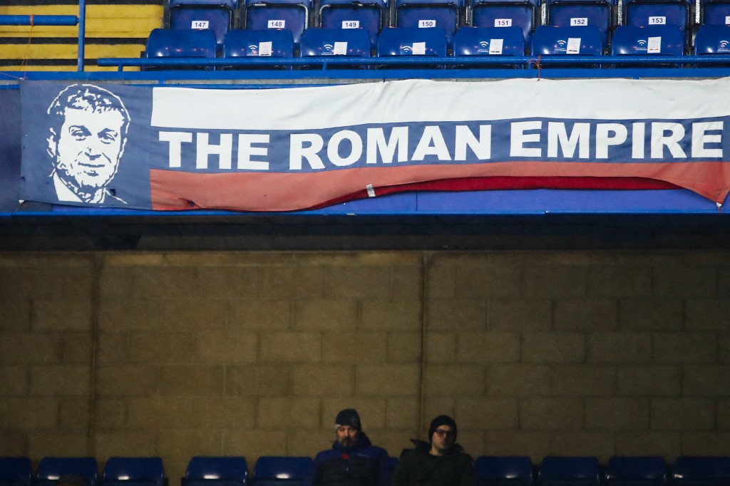 Roman Abramovics kenőpénz és emberrablás által jutott hozzá állami olajvállalatokhoz
