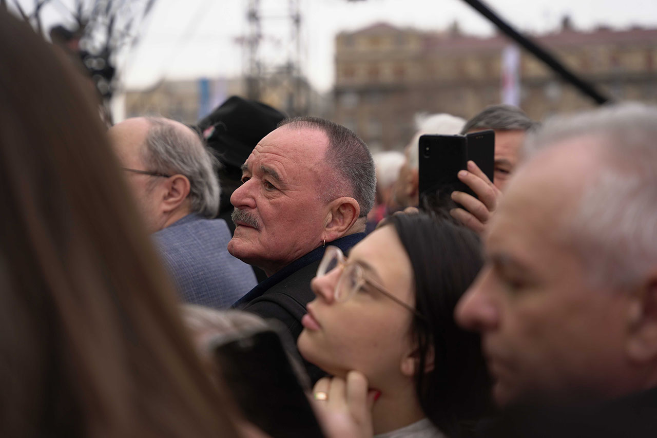 Nagy Feró: Tusk egy f@szkalap