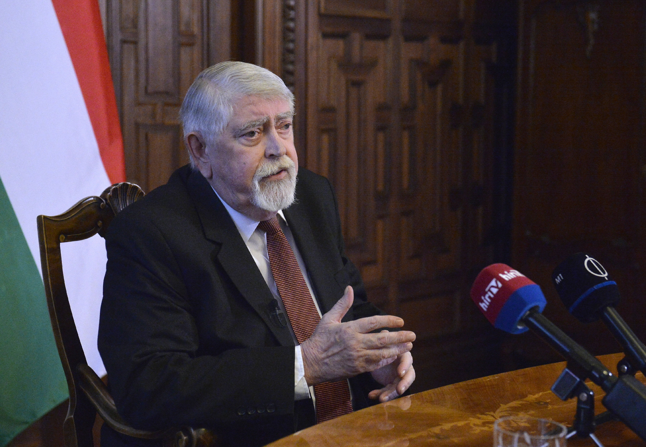 Kásler: Nagyszerű változások voltak az egészségügyben