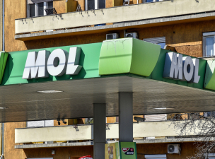 Bőven lehet fedezete a Mol-nak a benzinársapkára