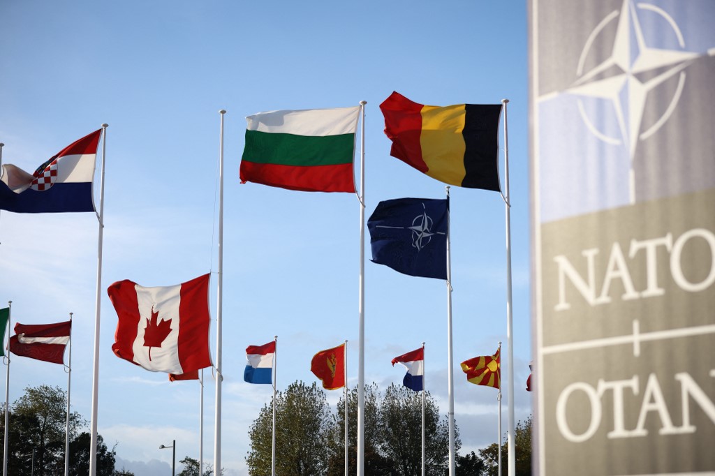 Velős fenyegetést kapott a NATO az orosz külügyminiszter-helyettestől 
