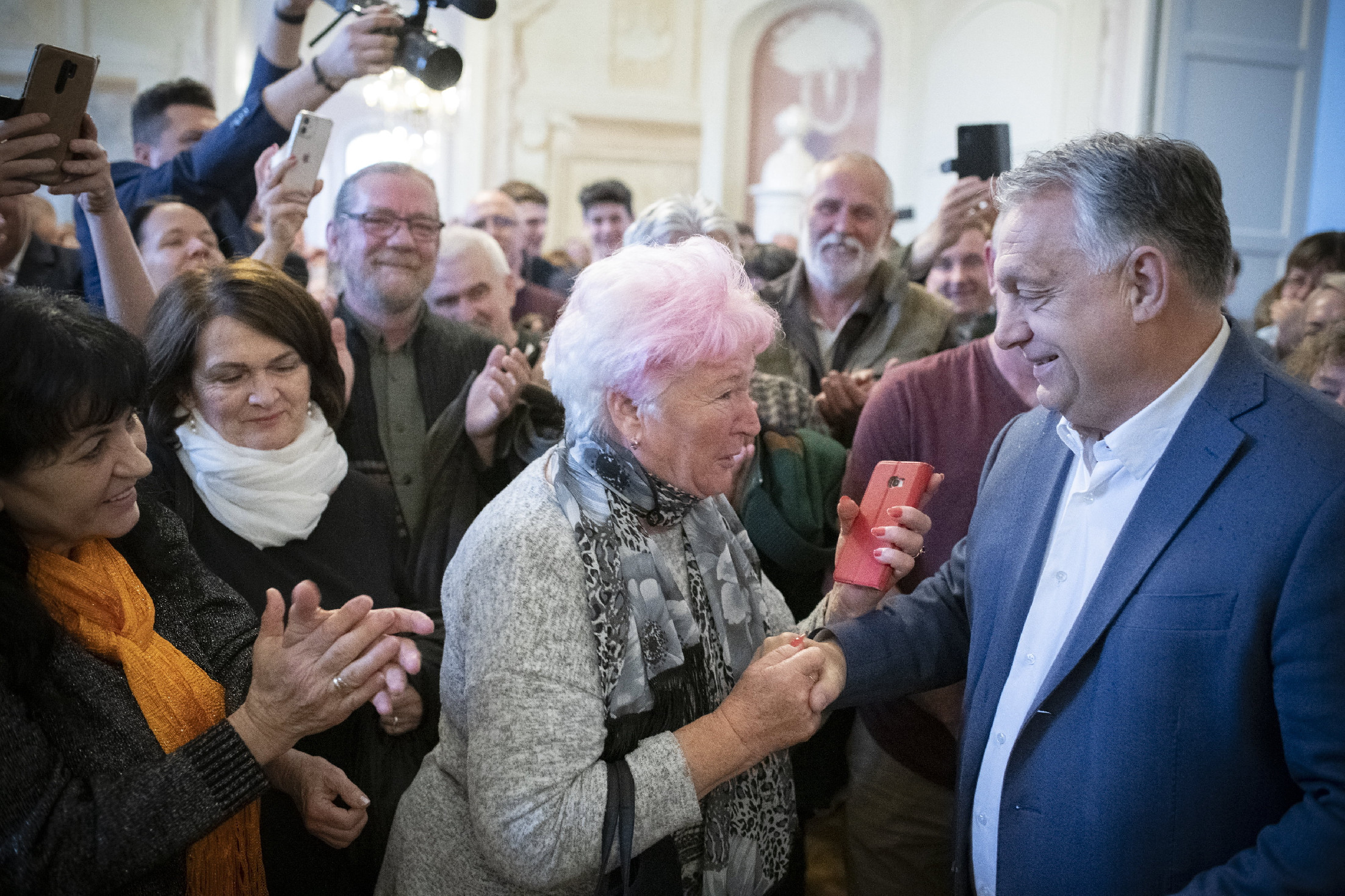Orbán: a keleti politika vagyontalanná tesz, elszegényít, kiszolgáltatottá vetkőztet, megfélemlít