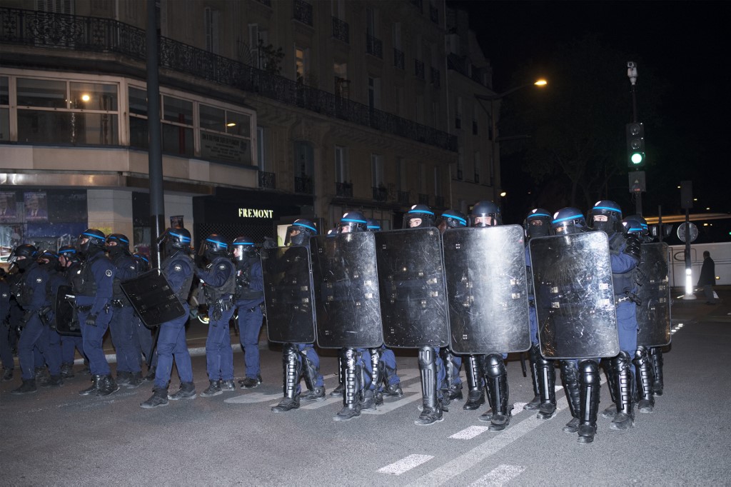 Összecsapások voltak a választás éjszakáján Franciaországban