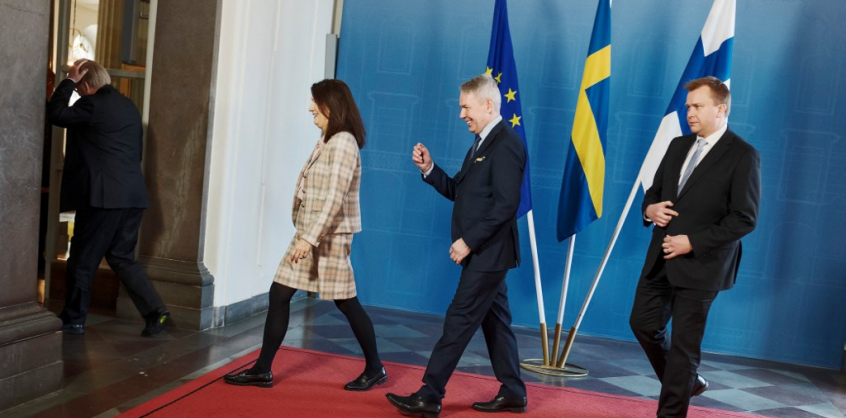Finn külügyminiszter: Svédországgal egyszerre kell csatlakoznunk a NATO-ba