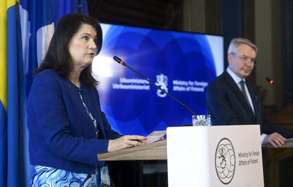 Svédország figyelembe veszi Finnország kérelmét saját NATO-csatlakozásánál is
