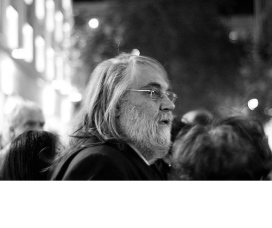 Elhunyt Vangelis, a világhírű görög zeneszerző