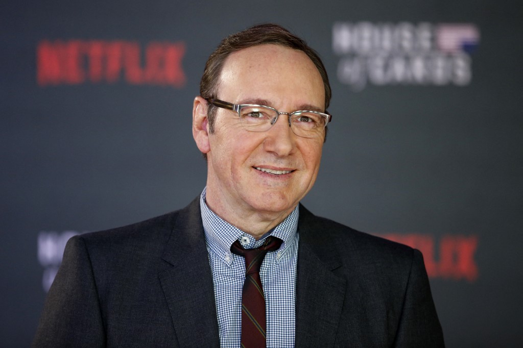 Négyrendbeli szexuális zaklatással vádolják Kevin Spacey-t