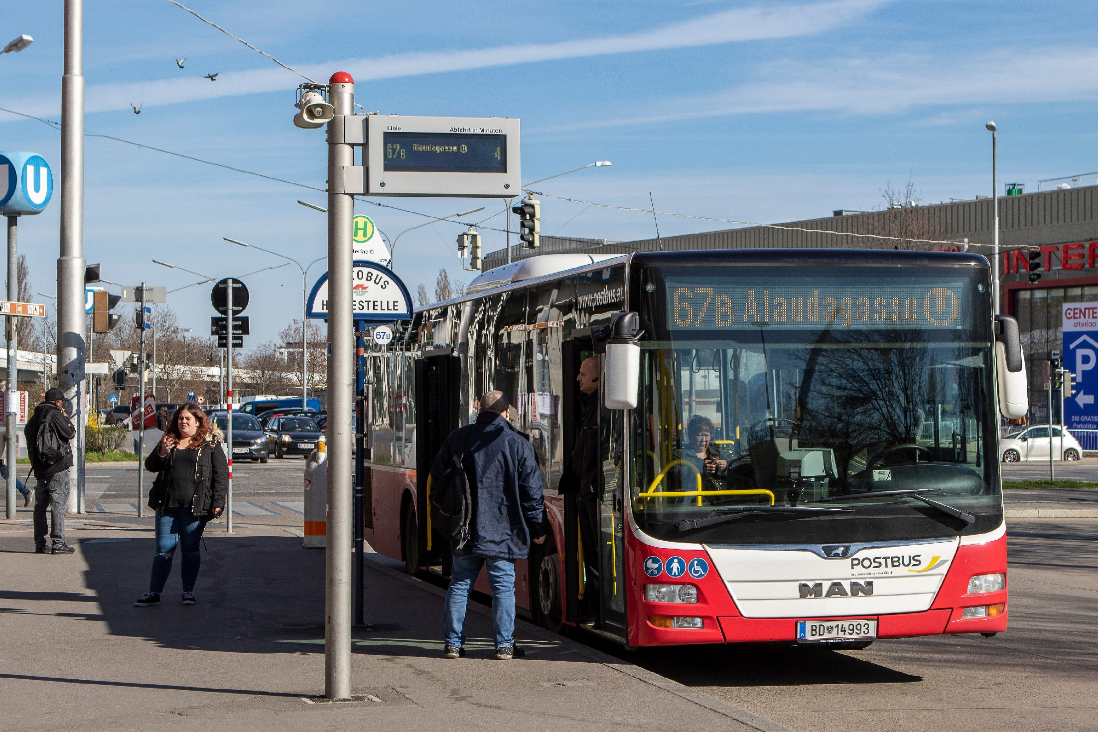 Szennyvízből készült üzemanyaggal járhatnak a bécsi buszok