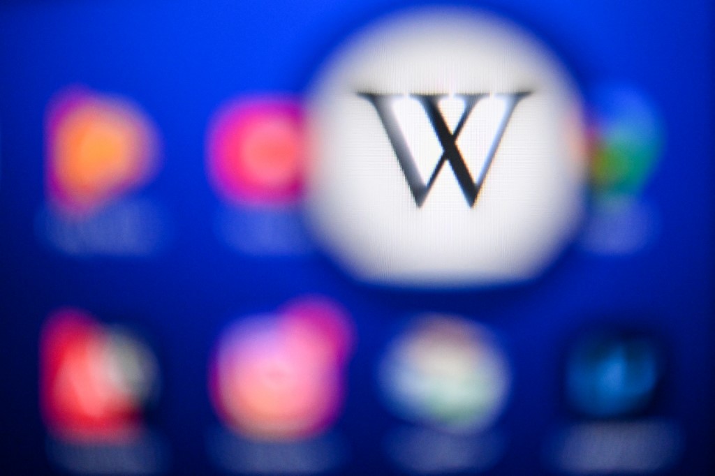 Álhírek terjesztésével vádolják az oroszok a Wikipédiát