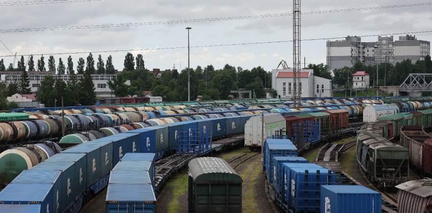 Enyhülhet a válság: az EU engedélyezi a szankcionált áruk eljuttatását Kalinyingrádba
