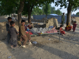 Már az afgán egészségügyi tisztviselő is járványtól aggódik a földrengés túlélői között