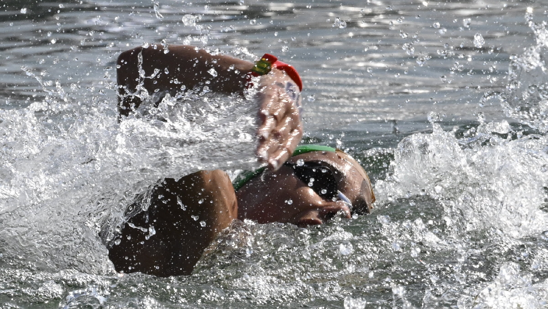 Vizes vb: Olasz Anna hatodik a 10 kilométeres nyíltvízi úszásban