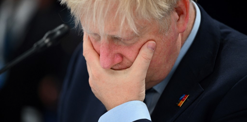 Rendkívüli: hamarosan lemond a miniszterelnökségről Boris Johnson 