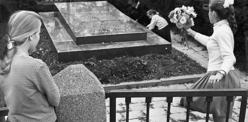 Porig rombolta a lengyelek antifasiszta emlékművét a belarusz rezsim