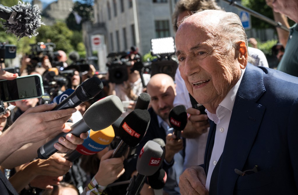 Blattert és Platinit is felmentette a bíróság a korrupció vádja alól