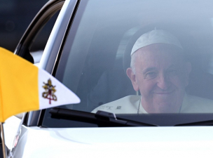 Ferenc pápa Kanadába utazott bocsánatot kérni