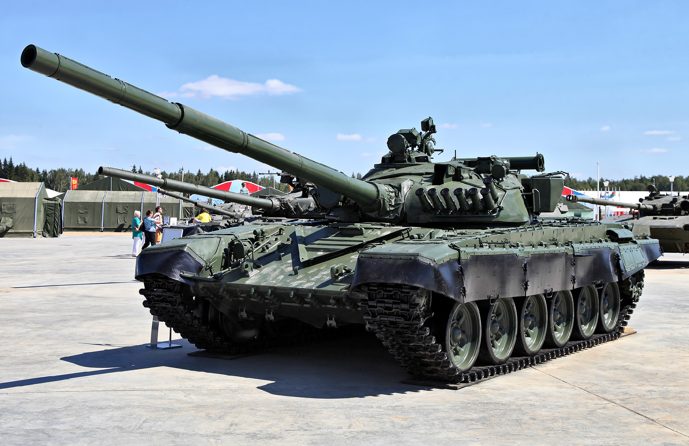 T-72-es tankokat ad Észak-Macedónia Ukrajnának