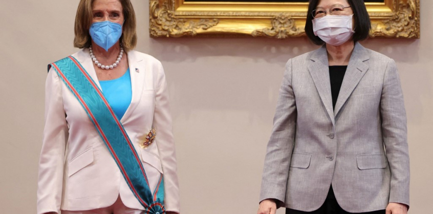 Amerikai szenátorok érkezhetnek Tajvanra, Kína nem boldog