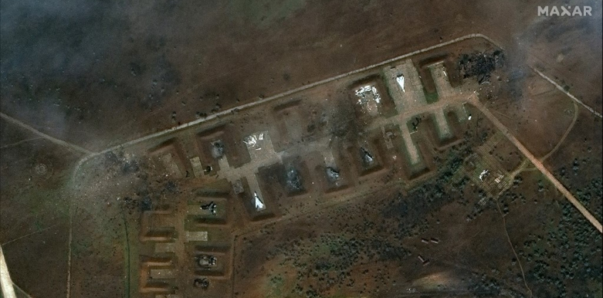 Képeken az orosz Szakij légitámaszpontot ért támadás