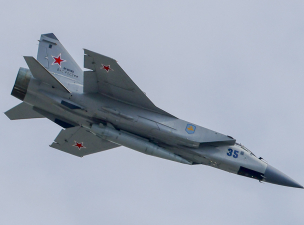 Hiperszonikus rakétákkal felszerelt vadászgépeket telepítenek az oroszok a NATO határára