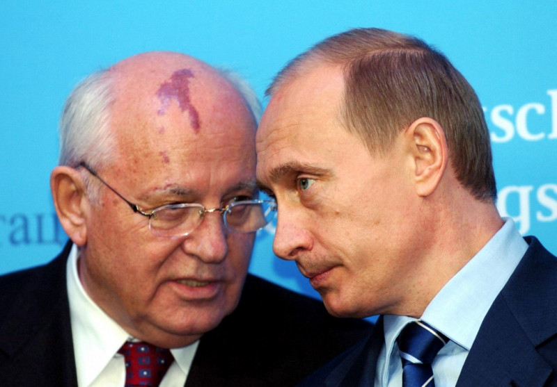 Mikhail Gorbachev dead