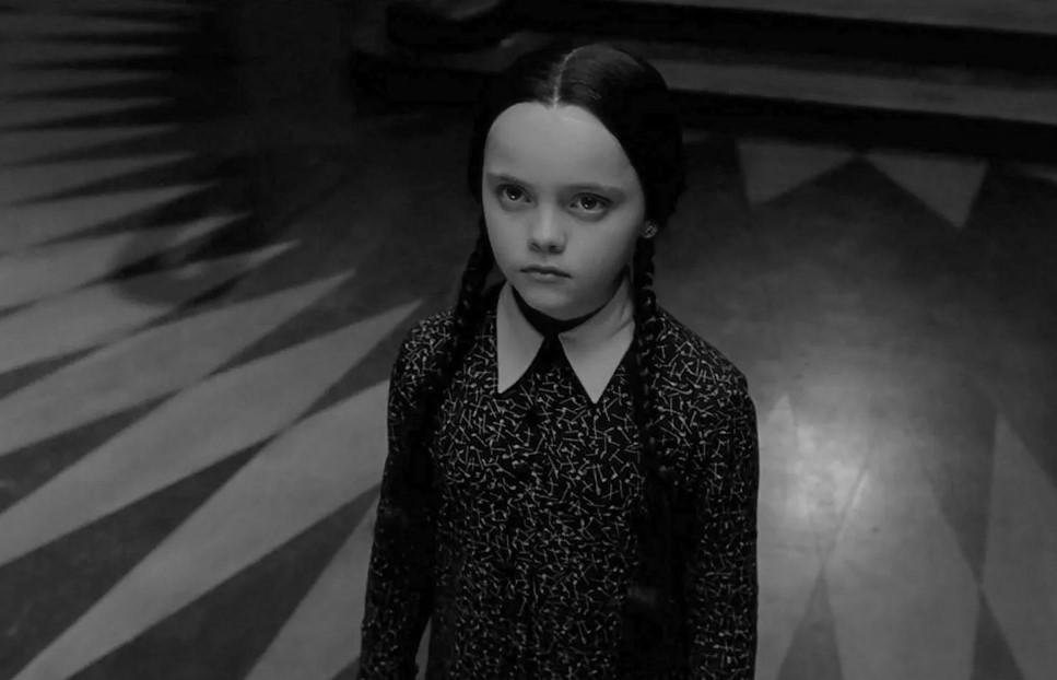 Tim Burton sorozatot rendez Wednesday Addamsről