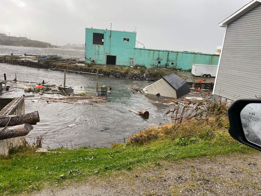 Óriási károkat okozott a Fiona hurrikán Kanadában