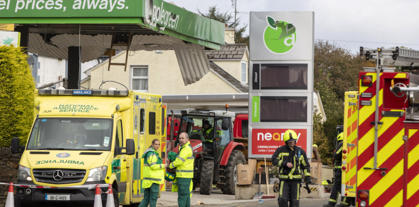 Legalább 9-en meghaltak egy benzinkúti robbanásban Írországban