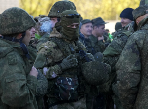 „Ágyútölteléknek használnak minket” – a háborús frontról mesélt egy orosz katona