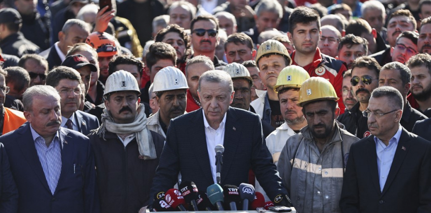 Legalább negyvenen meghaltak egy törökországi bányarobbanásban
