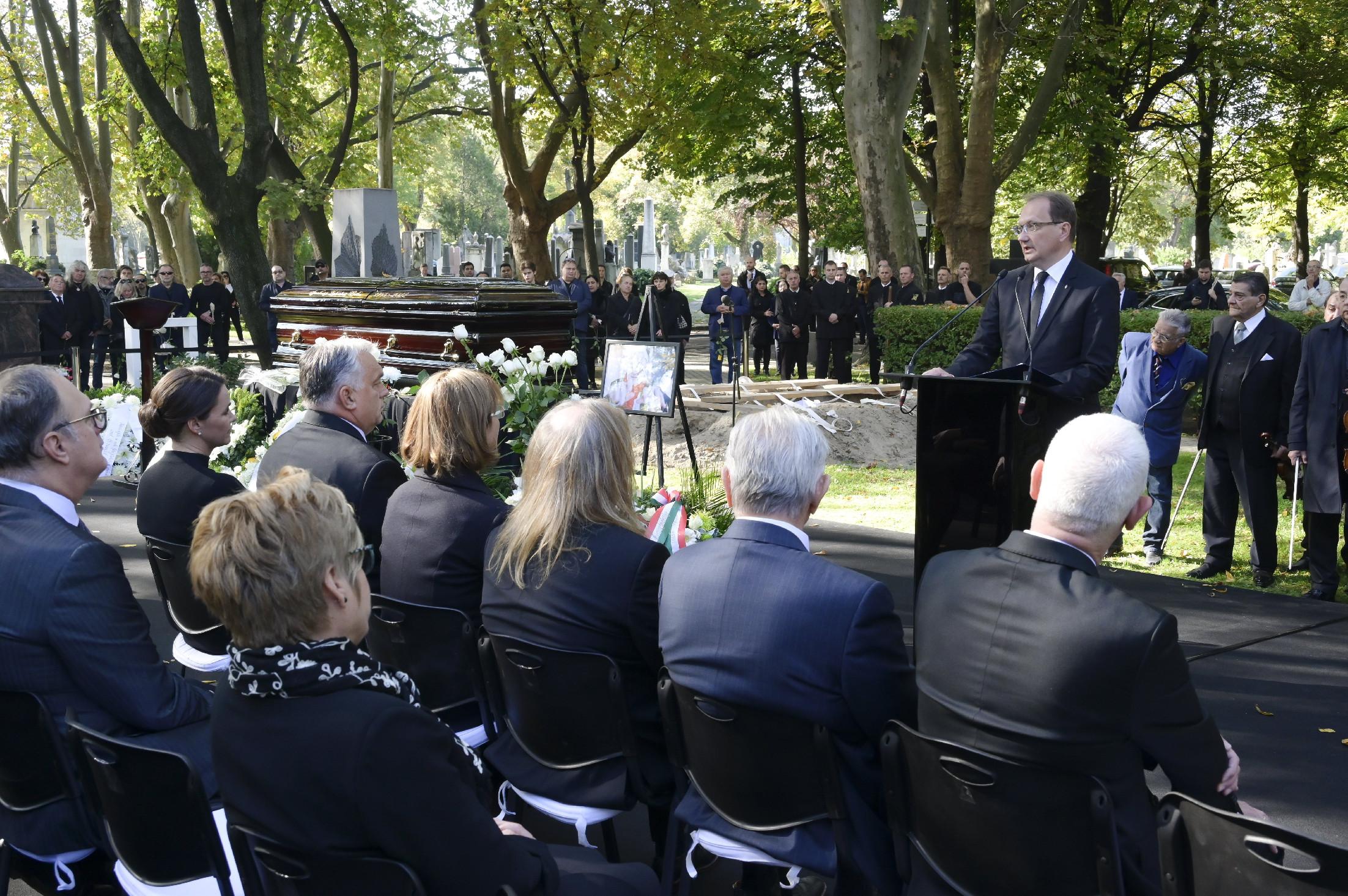 Orbán Viktor gyászol