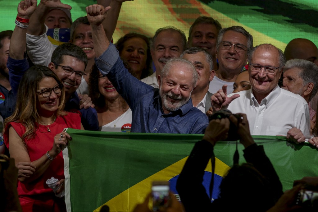 A baloldali-szocialista Lula legyőzte Bolsonarót Brazíliában