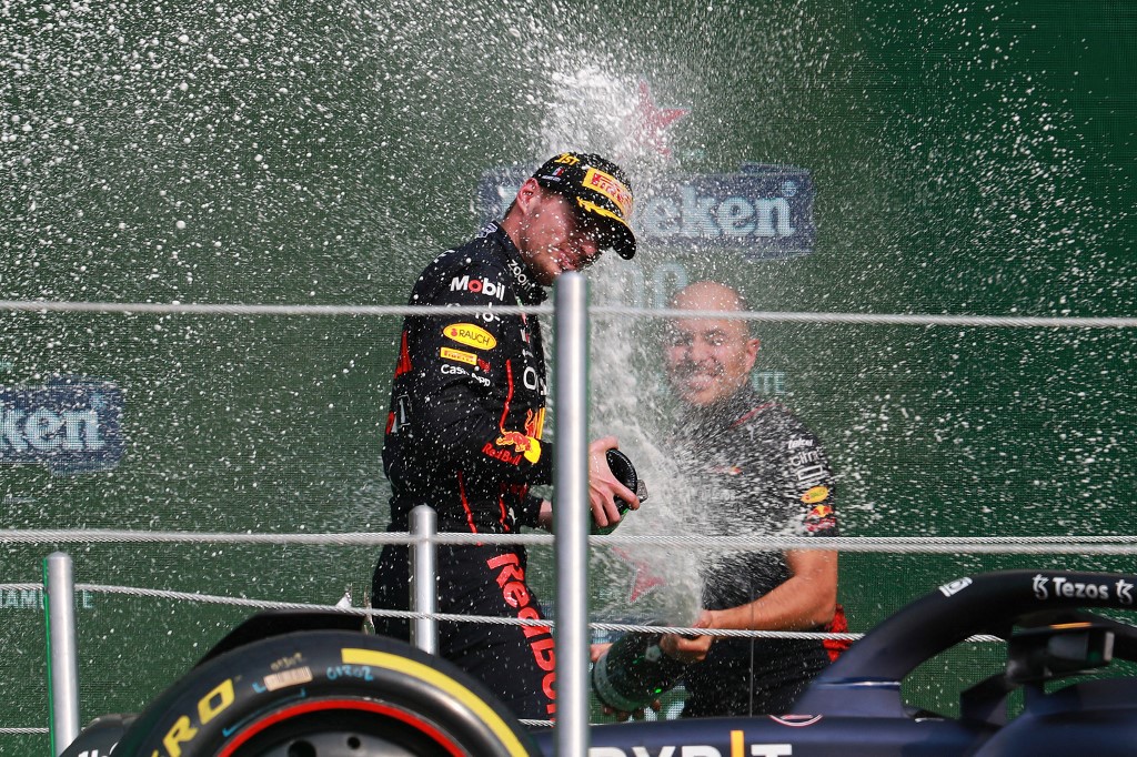 Mexikói Nagydíj: újabb csúccsal nyert Verstappen