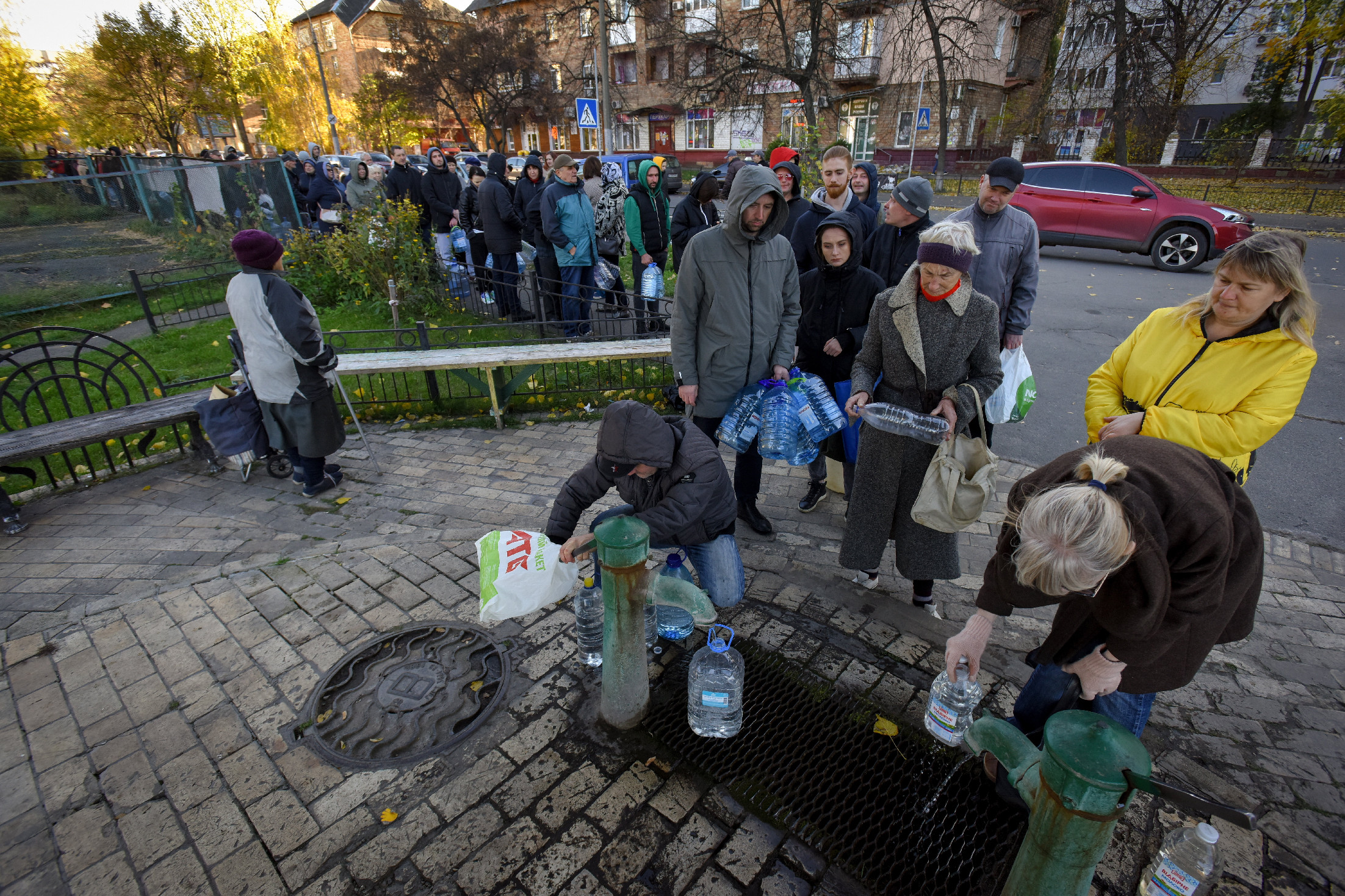 Orosz-ukrán háború: még mindig több százezren vannak áram és víz nélkül