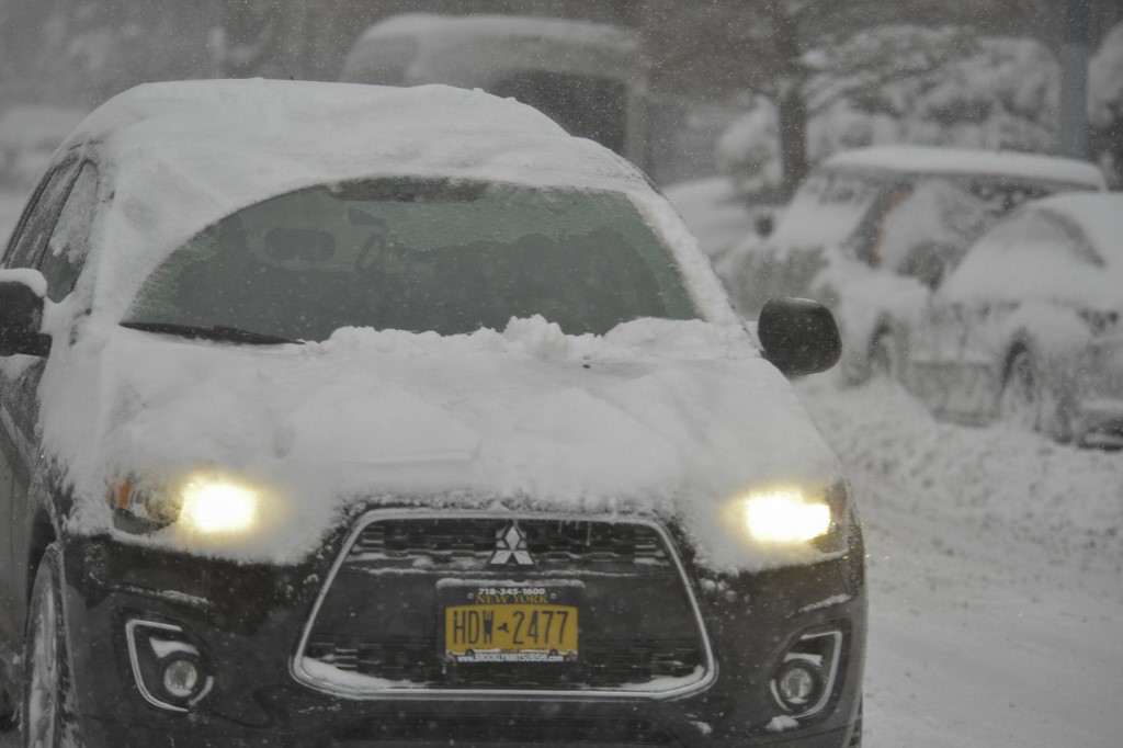 New York államot már helyenként csaknem egyméteres hó lepi el
