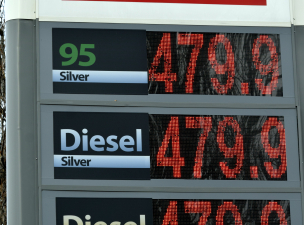 Egy siklósi benzinkúton csak egy liter hatósági áras üzemanyagot lehet vásárolni